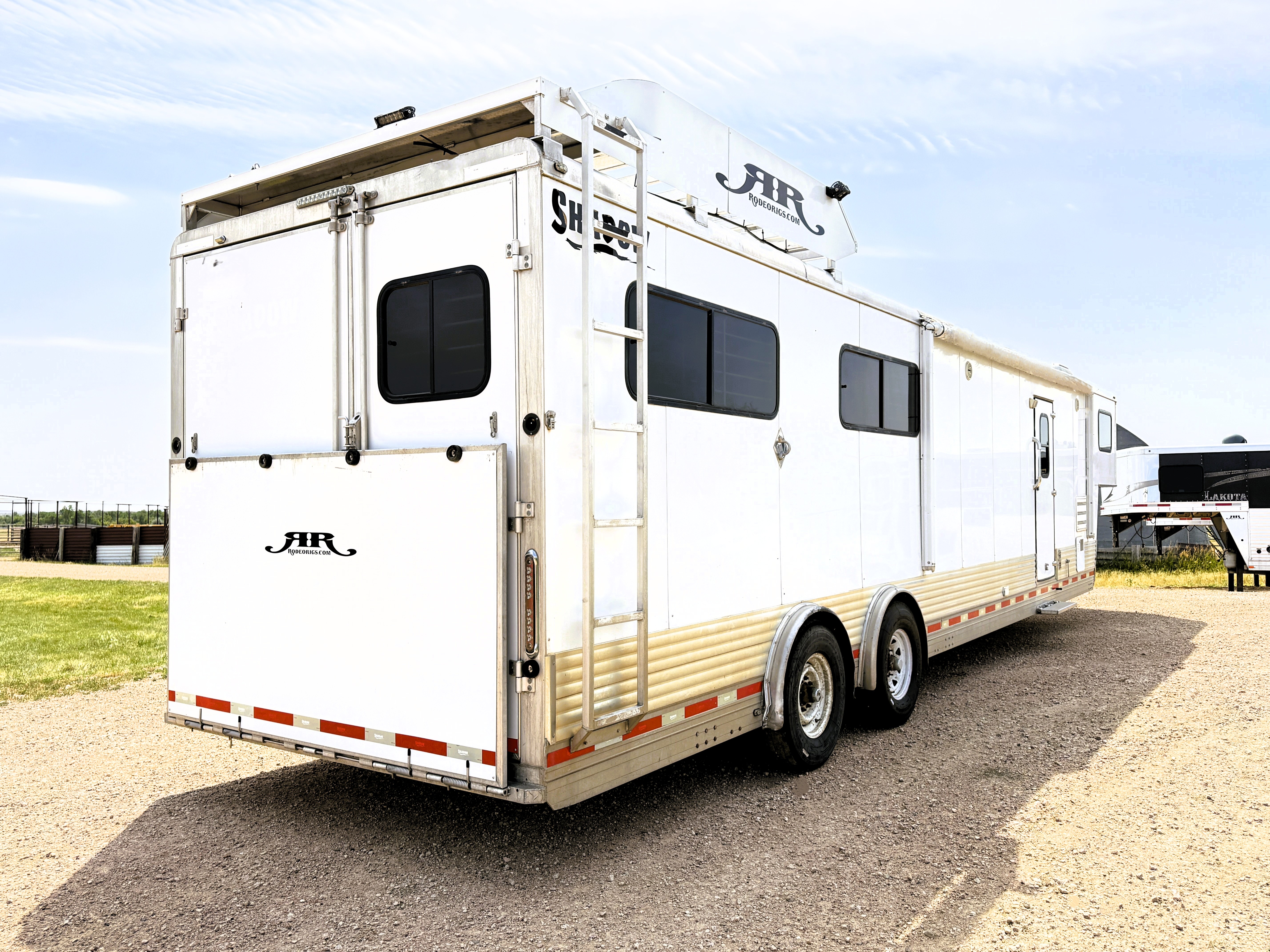 Trailer Photo 3