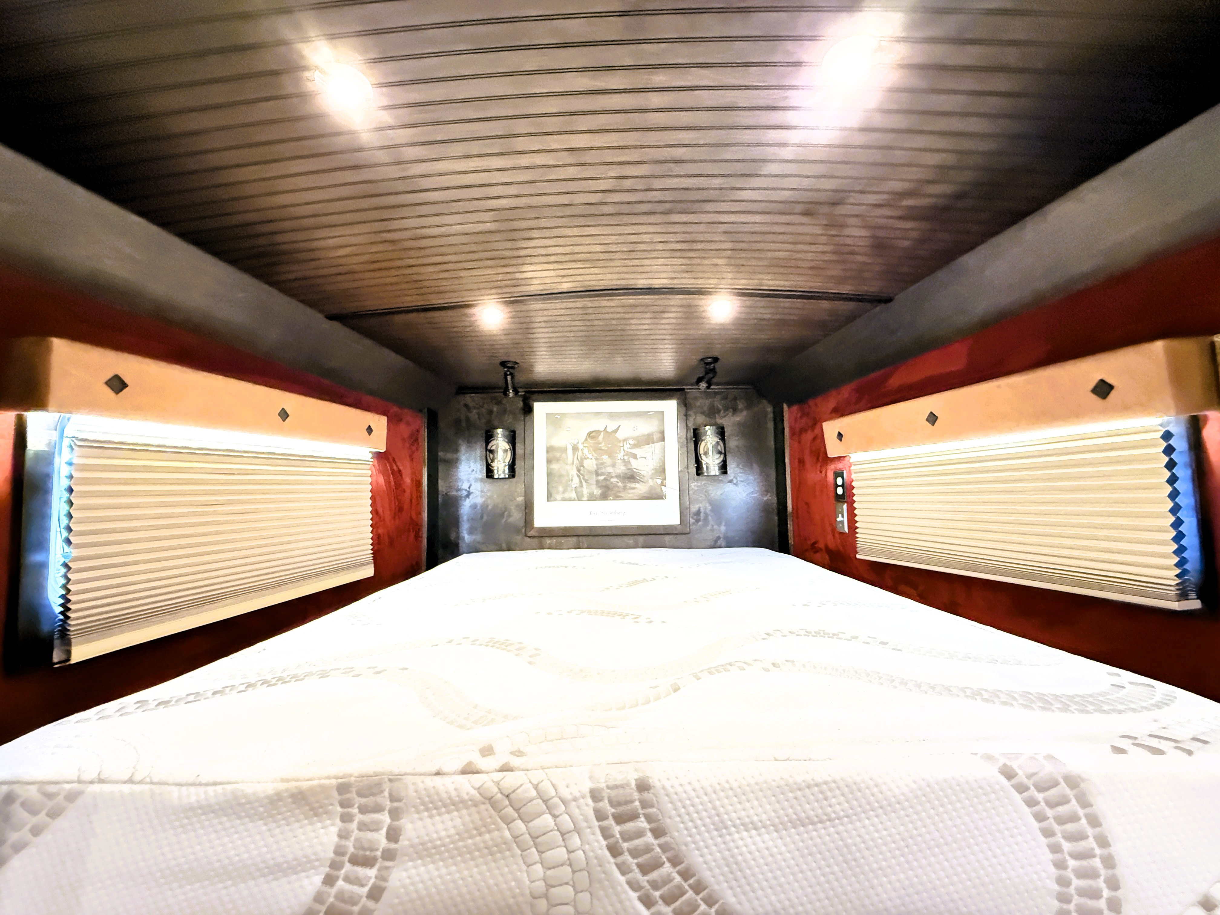 2006 Platinum 4HLQ Living Quarters